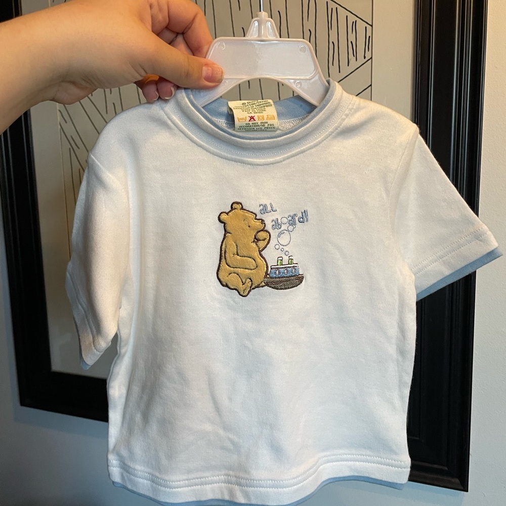 Vintage White Kids T-Shirt with Bear Embroidery BNWT